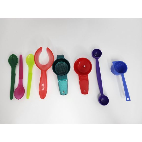 Tupperware‎ Utensils Bundle - 8 Pieces - Picture 1 of 2